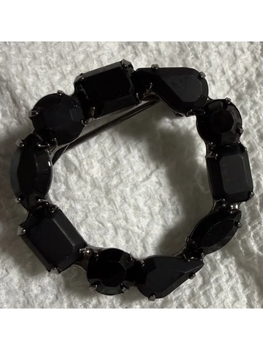 Victorian Melted Faceted “French Jet” Glass Mourning Brooch Wreath Gift